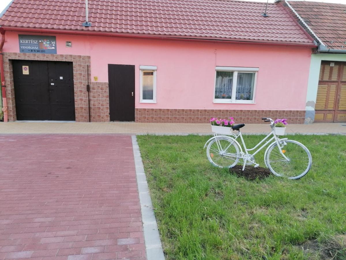 Kertész Vendégház Eger Extérieur photo