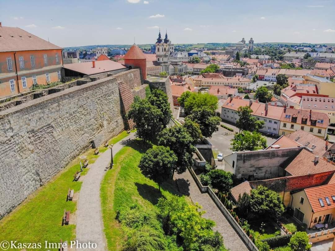Kertész Vendégház Eger Extérieur photo